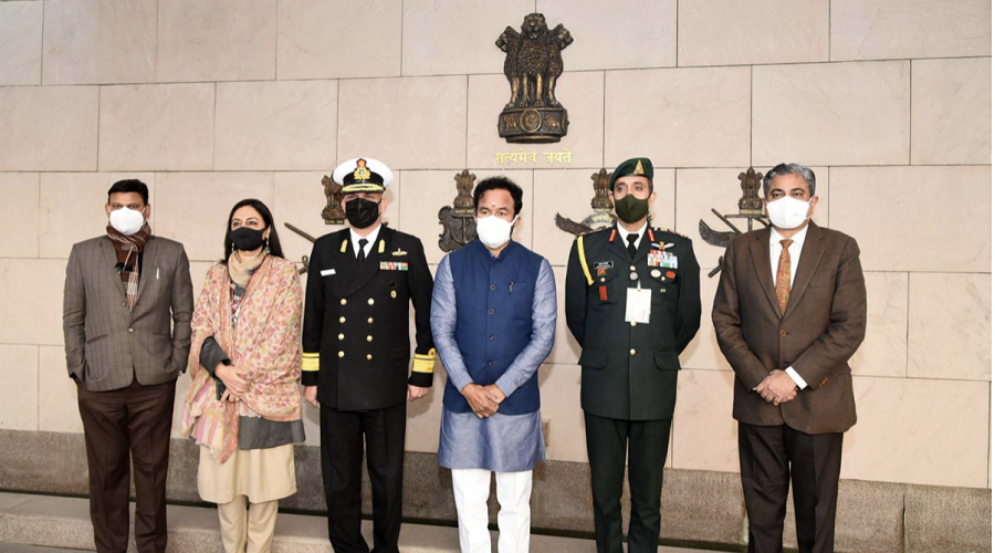 Union Minister for Tourism & Culture Shri G. Kishan Reddy attends the Retreat Ceremony at National War Memorial and pays tribute to the martyrs